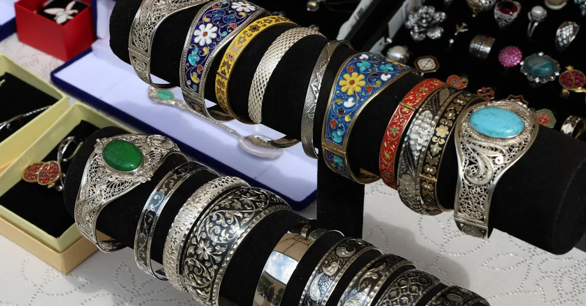 découvrez notre collection élégante de bijoux artisanaux alliant qualité et design unique pour toutes les occasions.